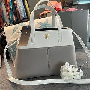 Tommy Hilfiger White and Gray Women's Satchel/Crossbody
